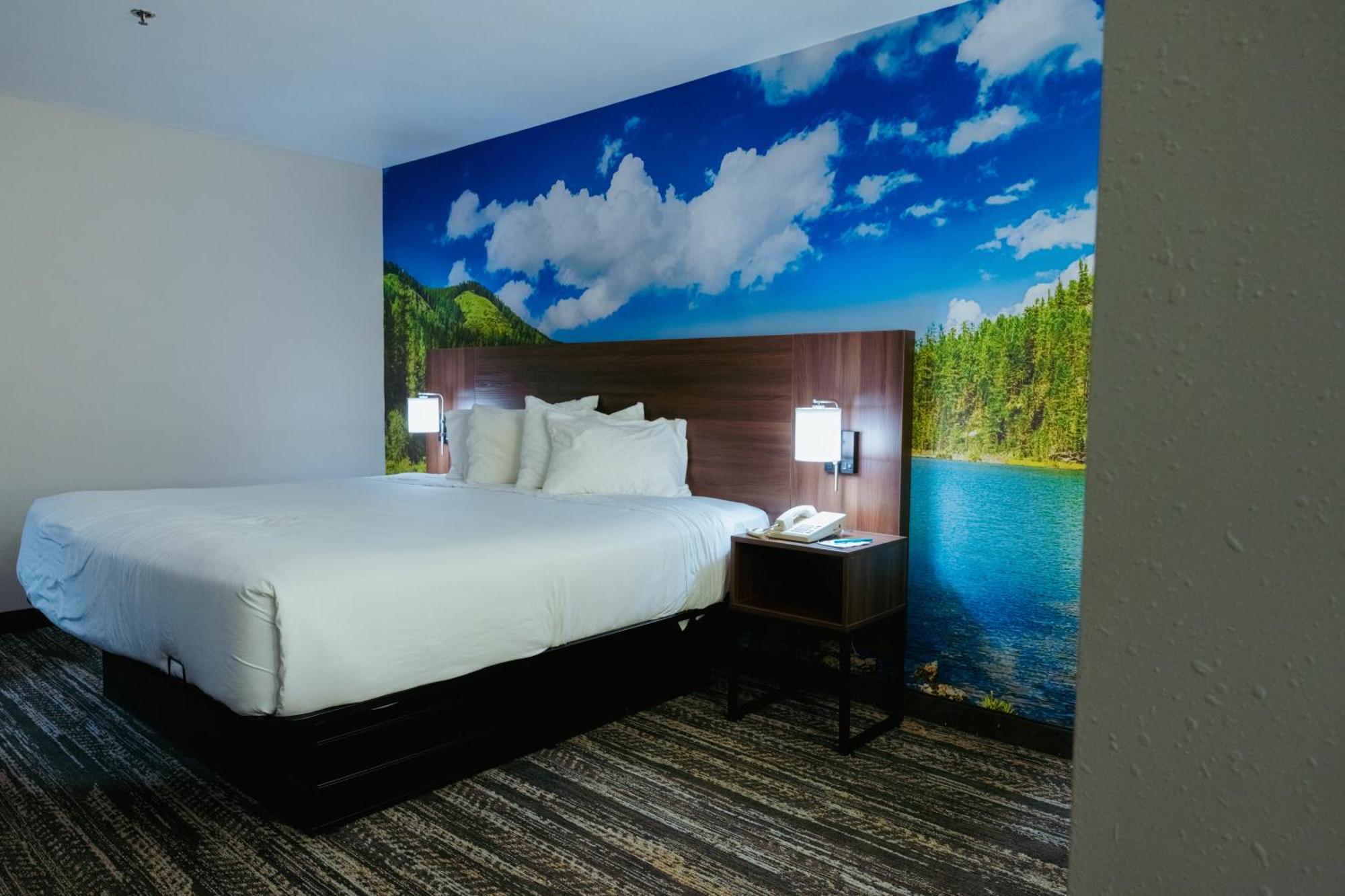 Clarion Pointe-Dillard Near Blue Ridge Mountains Hotell Eksteriør bilde