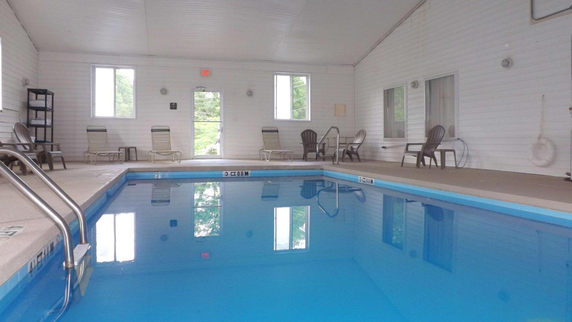 Clarion Pointe-Dillard Near Blue Ridge Mountains Hotell Eksteriør bilde